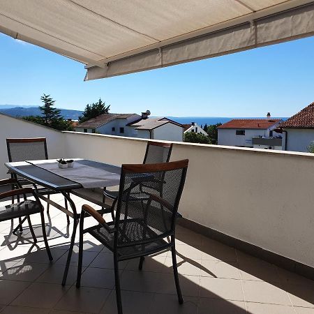 Apartmani Alta Крк Екстер'єр фото